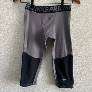 Boys Nike Pro 3/4 Length Printed Training Tights BV3506-056 Large
